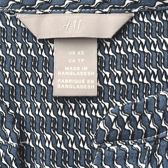 Sleeveless blouse,, collarless, women Xs - Picture 3 of 6